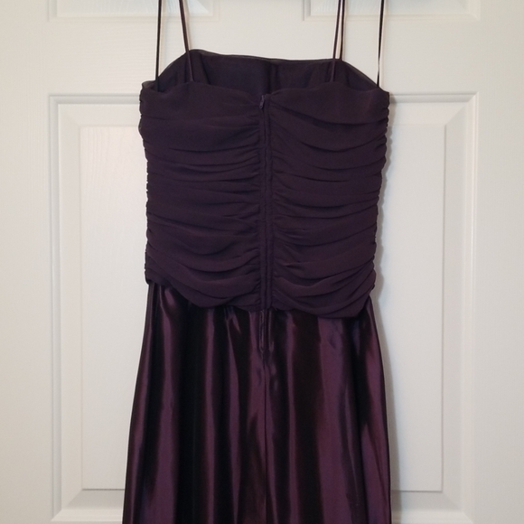 JS Collections Evening Gown - Picture 4 of 5